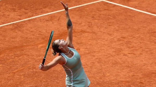 Влажные мечты: Рыбакина не догонит Соболенко в рейтинге WTA, а Швёнтек уже обошла Гауфф