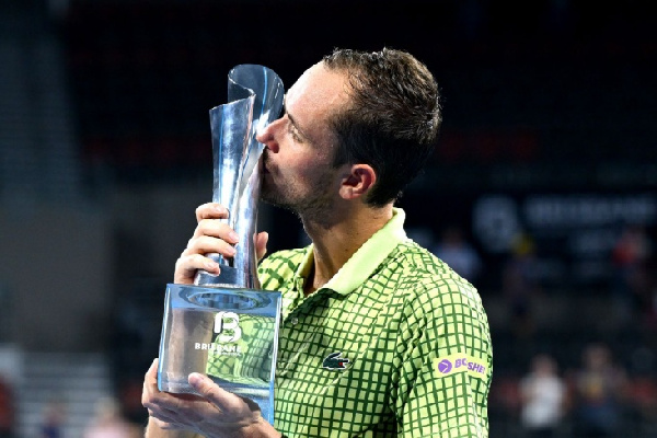 Медведев рассказал, кому посвящена его победа на турнире ATP-250 в Брисбене