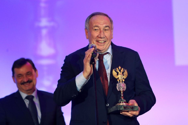 Президент ФТР Тарпищев: "У женщин мы можем претендовать на победу в ТБШ"