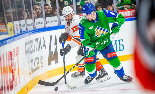 "Амур" Андриевского отыгрался с 0:2 и одолел "Салават Юлаев" в матче КХЛ