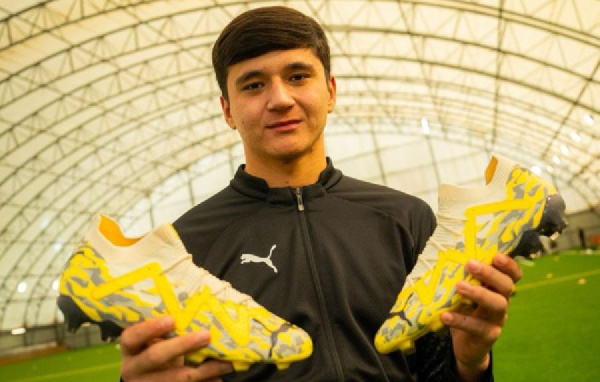 Экс-защитник "Энергетика" Хусанов стал рекламным лицом PUMA