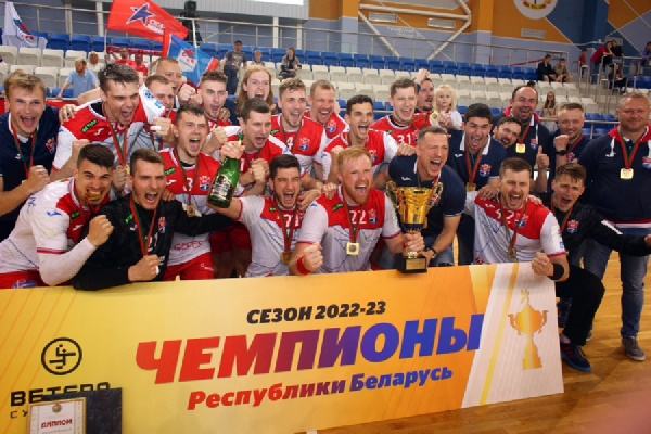 "Мешков Брест" продлил контракты с четырьмя гандболистами