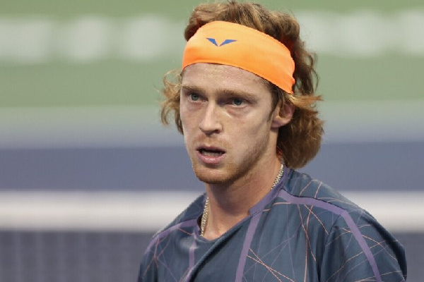 Андрей Рублев уступил в финале турнира в Барселоне