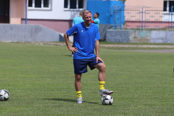 Официально: "Днепр" остался без спортдира