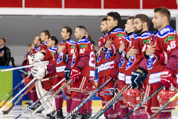 "Юность" единолично возглавила турнирную таблицу экстралиги