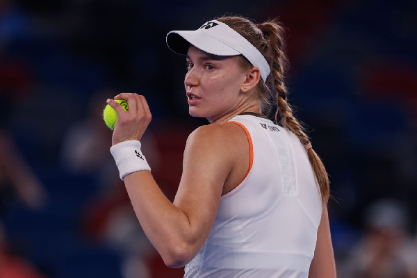 Елена Рыбакина посетила знаменитую древнекитайскую деревню
