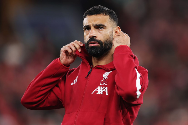 Ван Дейк высказался о ситуации с Салахом: "Между Мо и клубом происходят разные вещи"