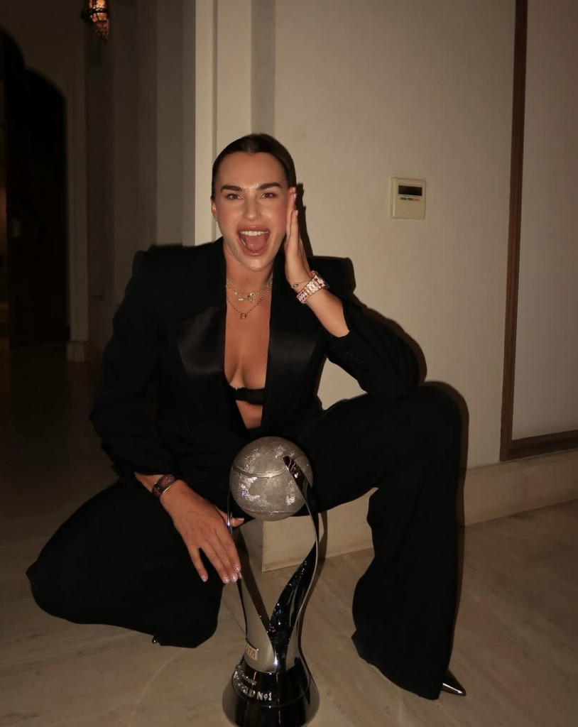 17622054841814259202 (1).jpg