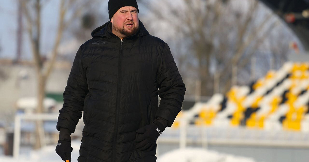 Soligorsk Coach: Weight Struggles & Early Retirement at 25
