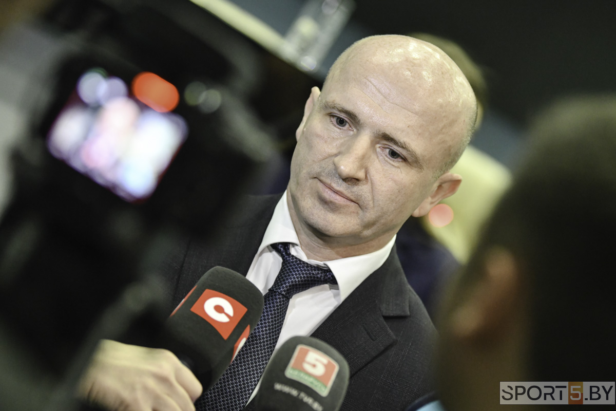 Александр Захарченко